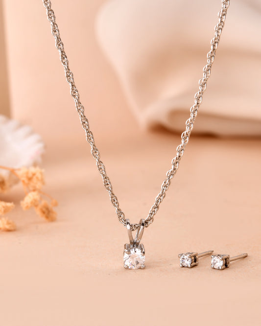Classic Solitaire Pendant Set