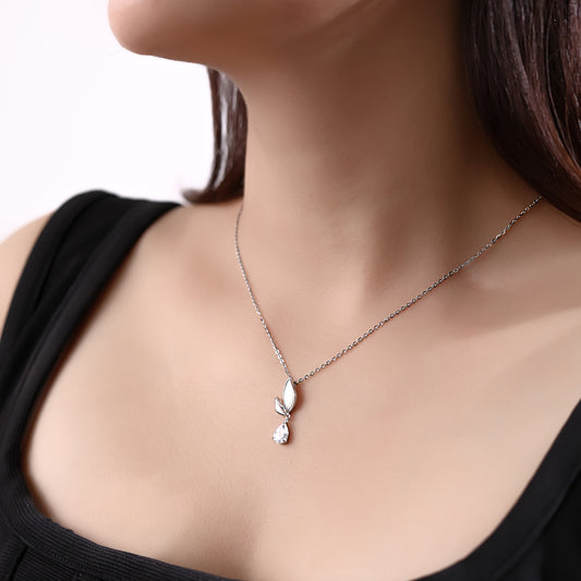 Dewdrop Leaf Pendant Necklace