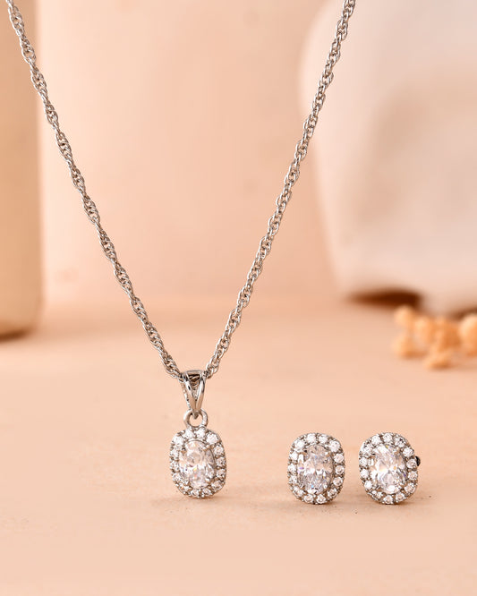 Eternal Spark Pendant Set