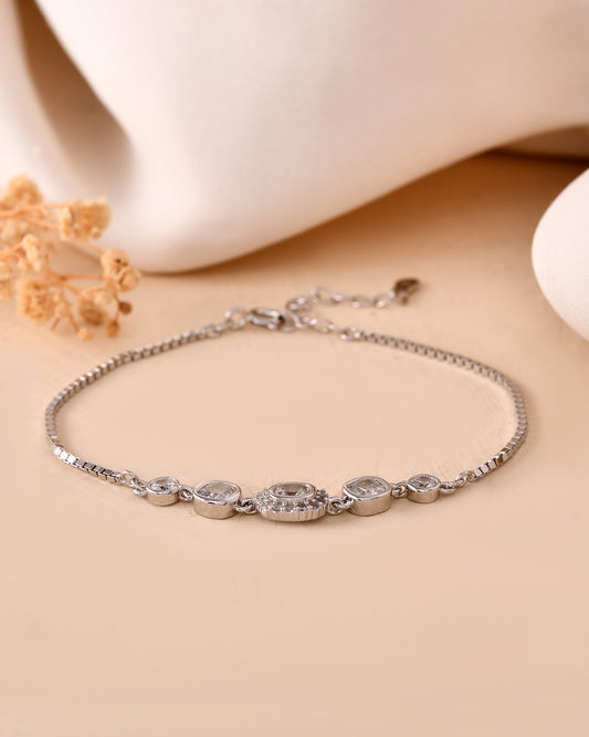 Halo Cushion Spark Bracelet