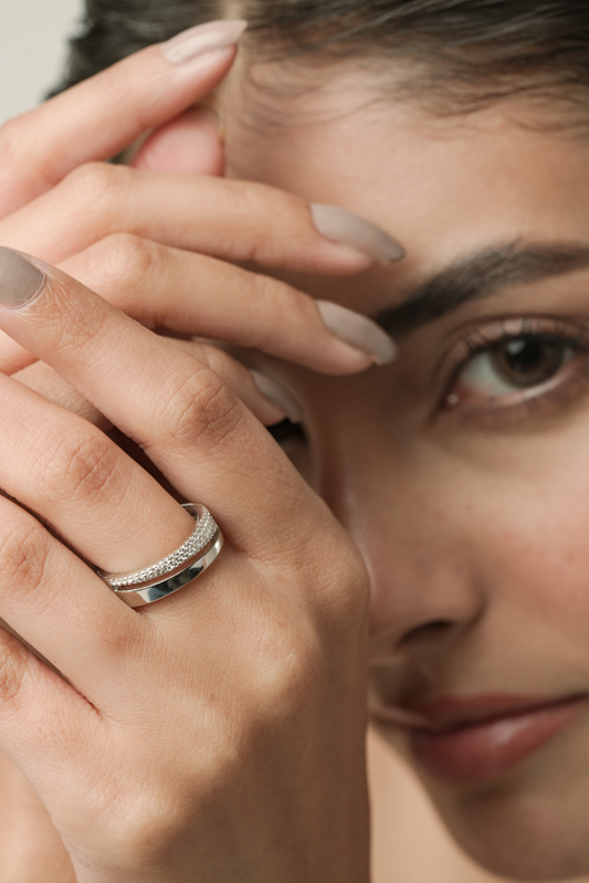 Imperial Curve Band Ring